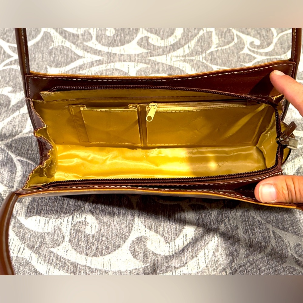 Gucci Vintage Leather Purse & Clutch Set - Picture 5 of 16